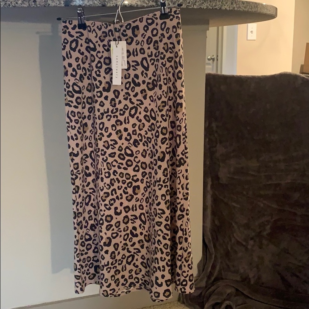XS - Neutral Cheetah Print Midi Skirt